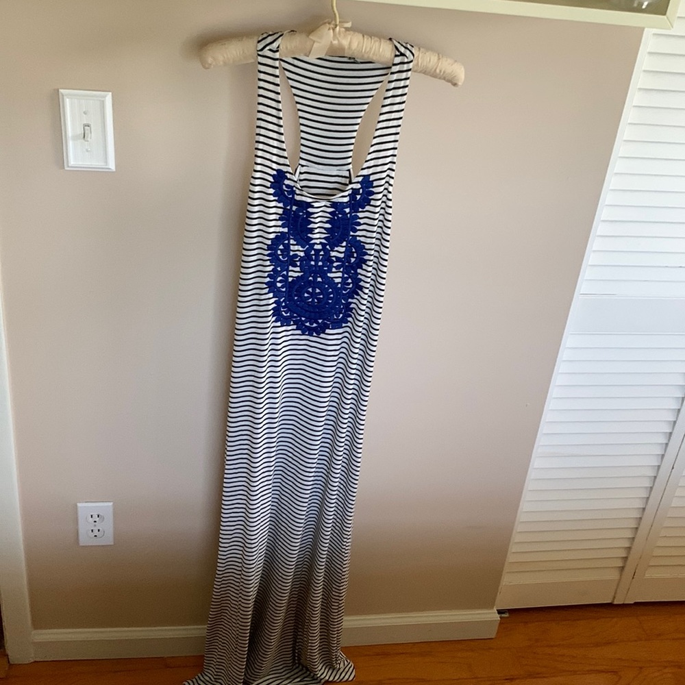 Racerback maxi with embroidered front. Size Small